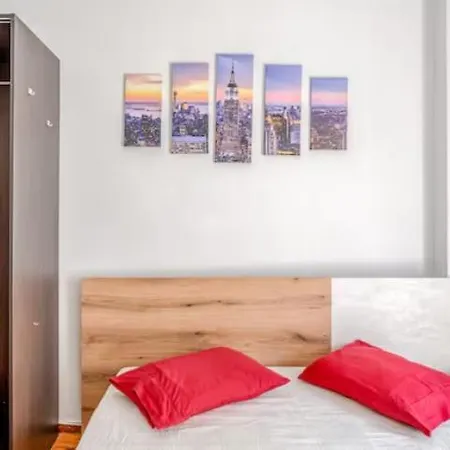 Urbanika Thesso-stay Apartmán *